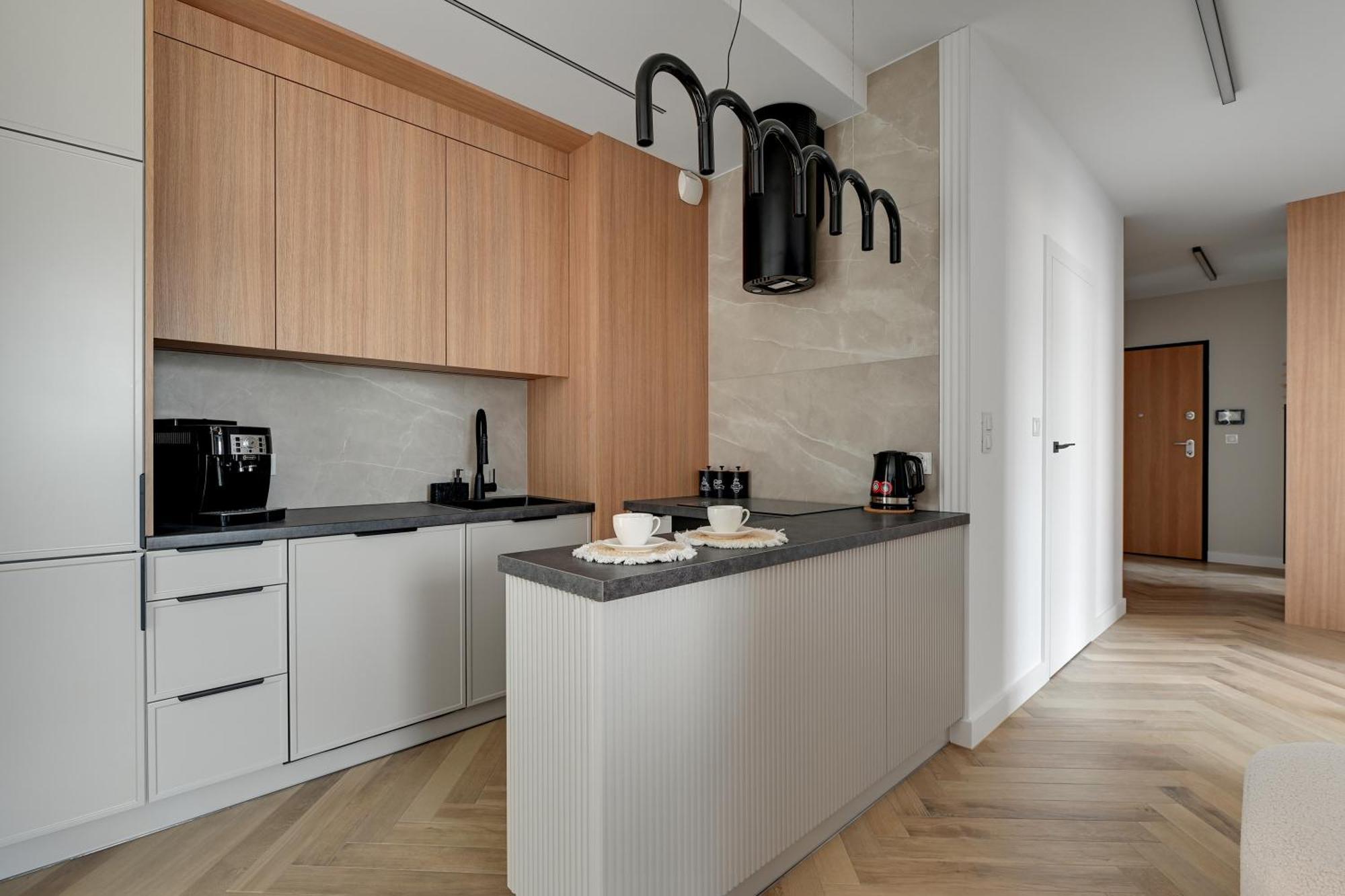 Grand - Horizon Apartment